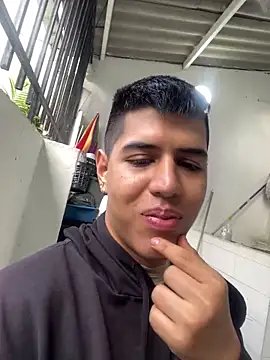 Angel_Khouri webcam