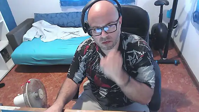 ravingr4d4 webcam
