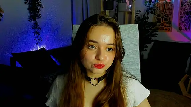 liyaravenswood - LiyaRavenswood's free webcam - UK Sex Cams