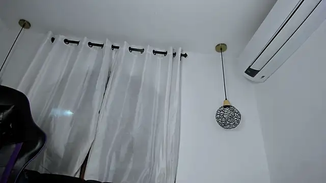 dylan_kisss - Dylan_kisss's free webcam - UK Sex Cams