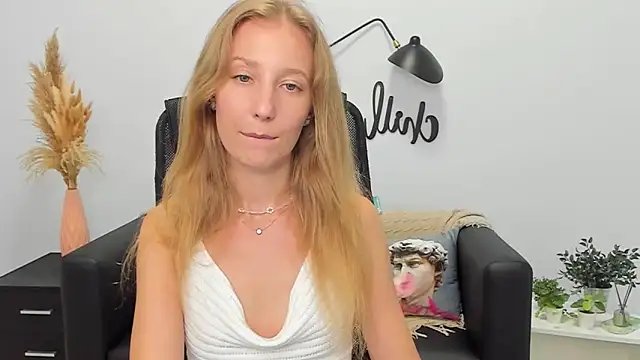 LolaWilsons webcam