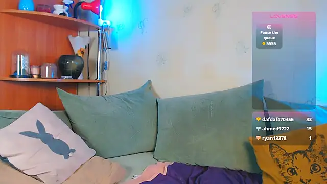 Caroline1995 webcam
