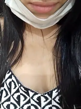 Ivymybae webcam