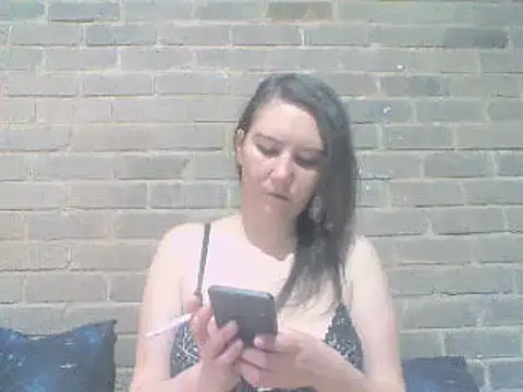 EksJouneMwah webcam