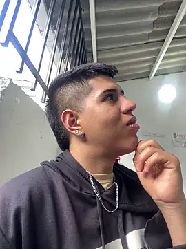 Angel_Khouri webcam