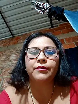 Dirty-Momm-Divorced-Hot webcam