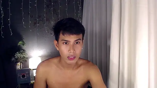 shokolet_2001 webcam