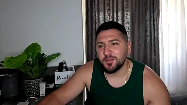 Gold_Alpha_Boy webcam