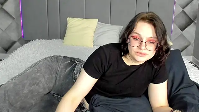 Aris_foxx webcam
