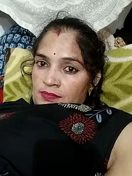 Chhaya_hot