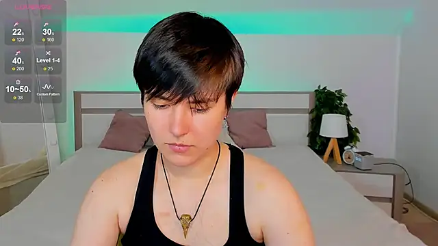 CharlieeAdams webcam