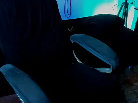 zeus_7777 webcam
