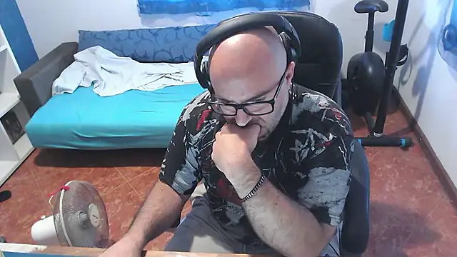 ravingr4d4 webcam