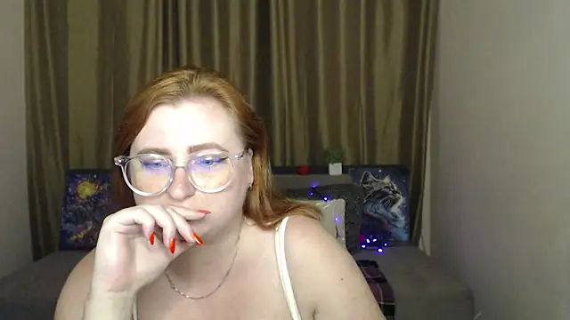 Alicia_love00 webcam