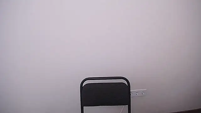 Fox_Lily webcam