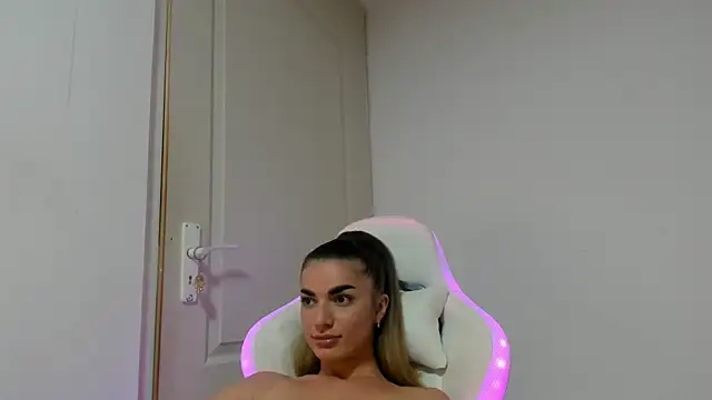 karlamiam webcam