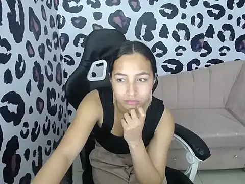 romina_a webcam