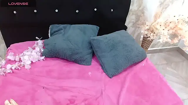 Skye_Little_v webcam