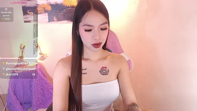 BabieMaxie25 webcam