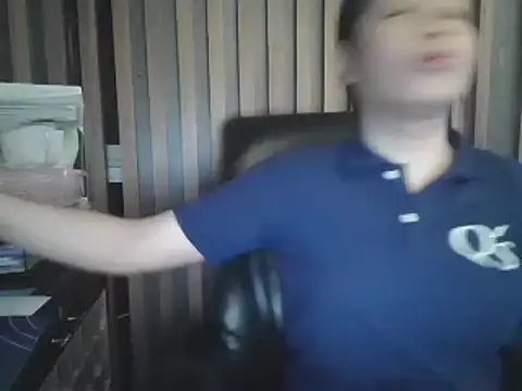 sara_kimoo webcam