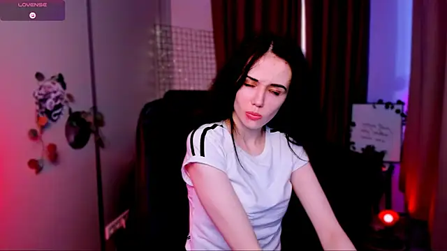 riley_sanders webcam