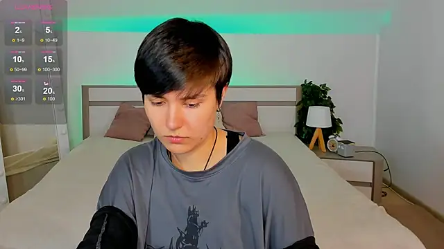 CharlieeAdams webcam