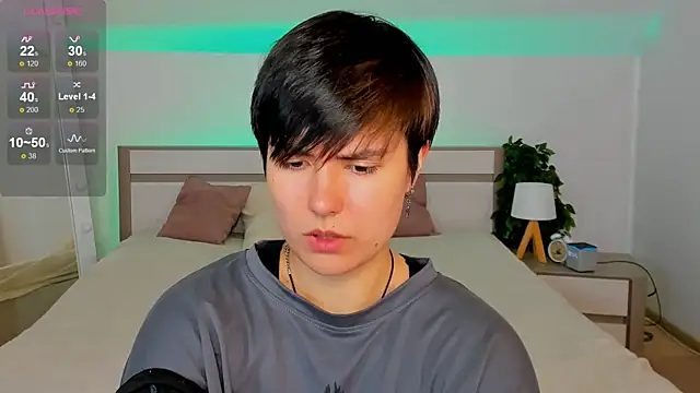 CharlieeAdams webcam