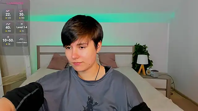 CharlieeAdams webcam