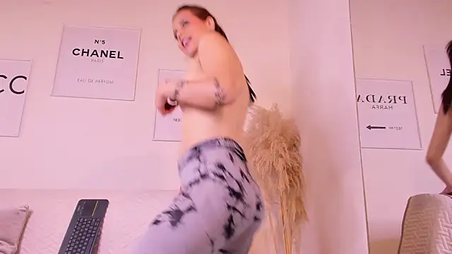 april_higgins webcam