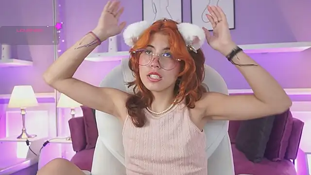 DahliaGrey webcam