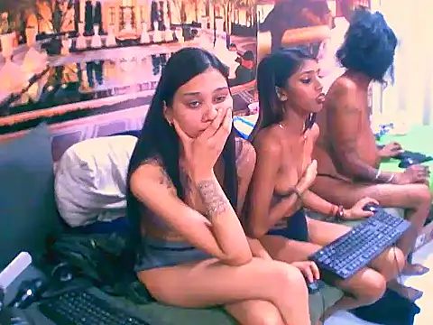 IndianPrettySmile webcam