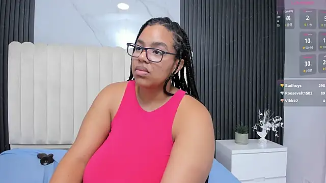 Tiana-Moon webcam