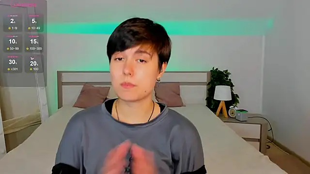 CharlieeAdams webcam