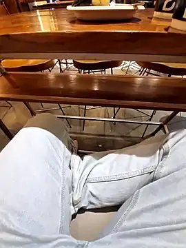 YoursThickDick webcam