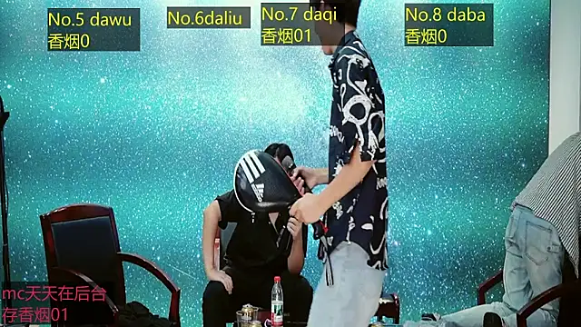 Модель: hot-boys001