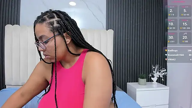 Tiana-Moon webcam