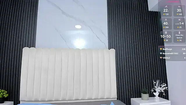 Tiana-Moon webcam