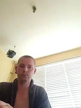 piercingpik webcam