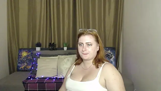 Alicia_love00 webcam