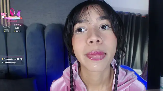 Gina_77 webcam