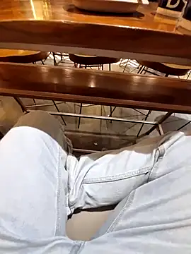 YoursThickDick webcam
