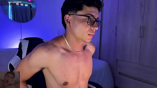 nathangreyx - NathanGreyX's free webcam - UK Sex Cams