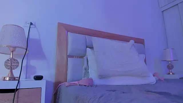 live porn cam Mia Hank