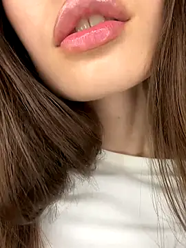Polli_Kiss webcam