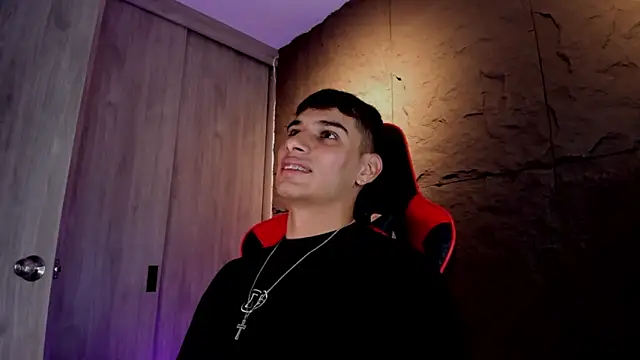 joseph_boy webcam