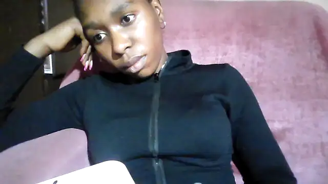 Hotdaily04 webcam