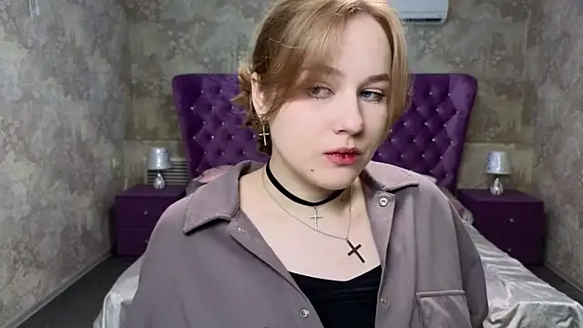Ava_Betty webcam