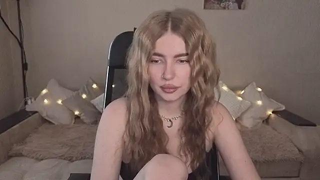 ViolettaLopez webcam