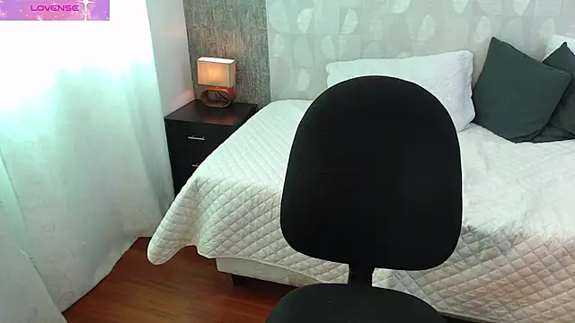 _sophiamiller_ webcam