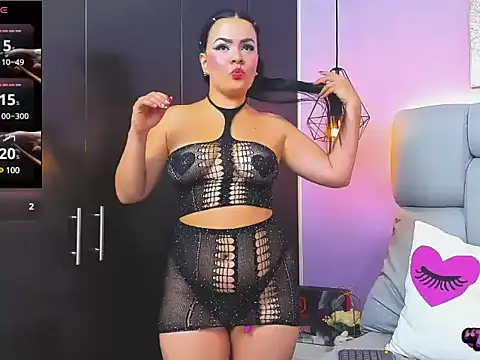 Victoria_Beckers webcam